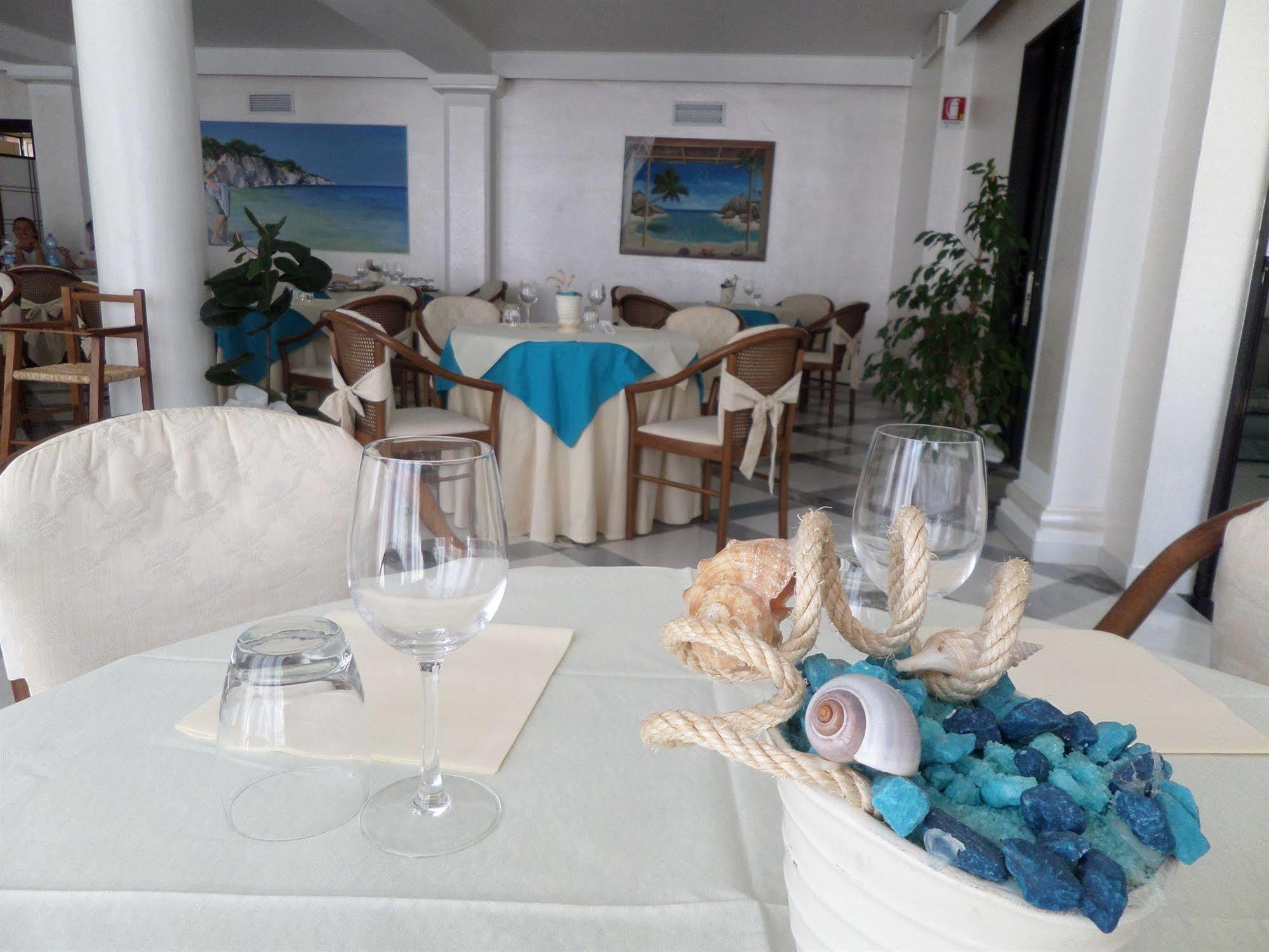 Swiss International Hotel Elba - Il Magnifico Marciana Marina  Exteriör bild
